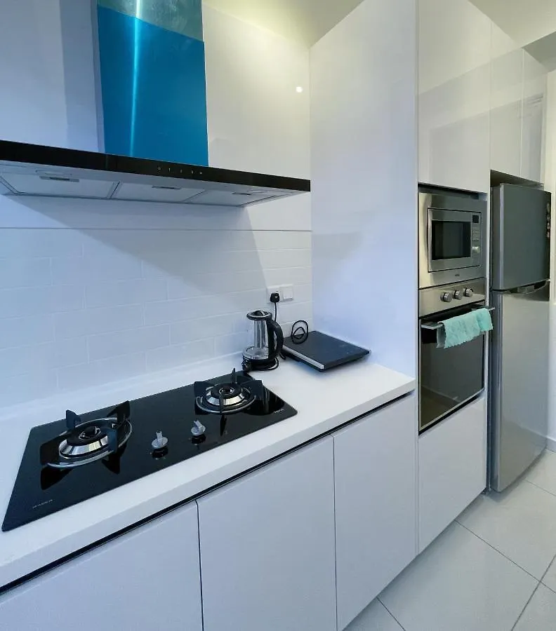 2Br Georgetown Luxury Suite #Rooftoppool #Beacon Apartment George Town