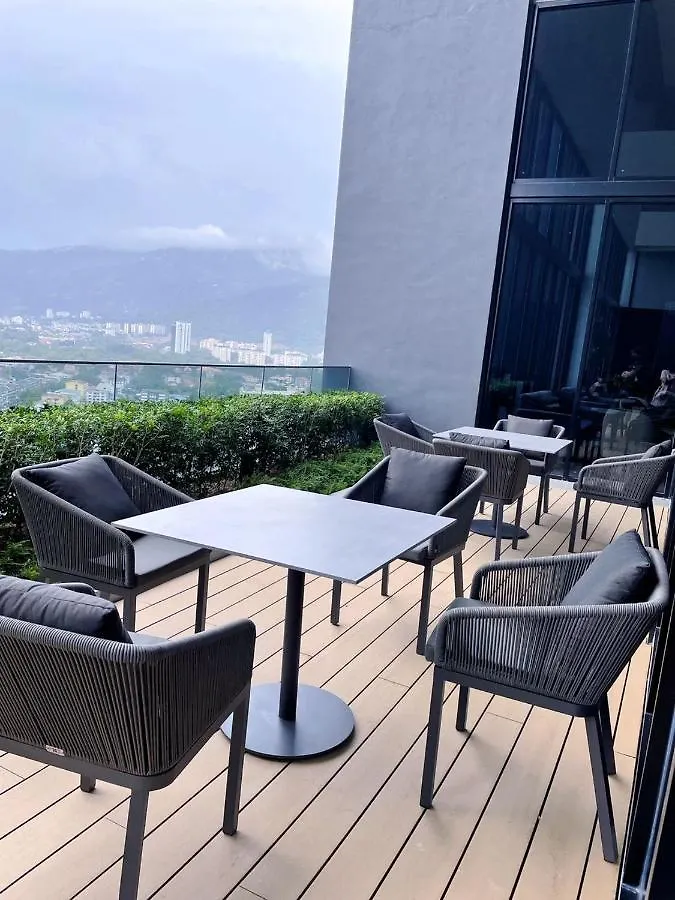2Br Georgetown Luxury Suite #Rooftoppool #Beacon Malaysia