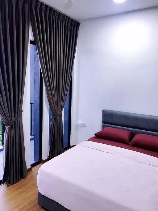 2Br Georgetown Luxury Suite #Rooftoppool #Beacon Apartment George Town