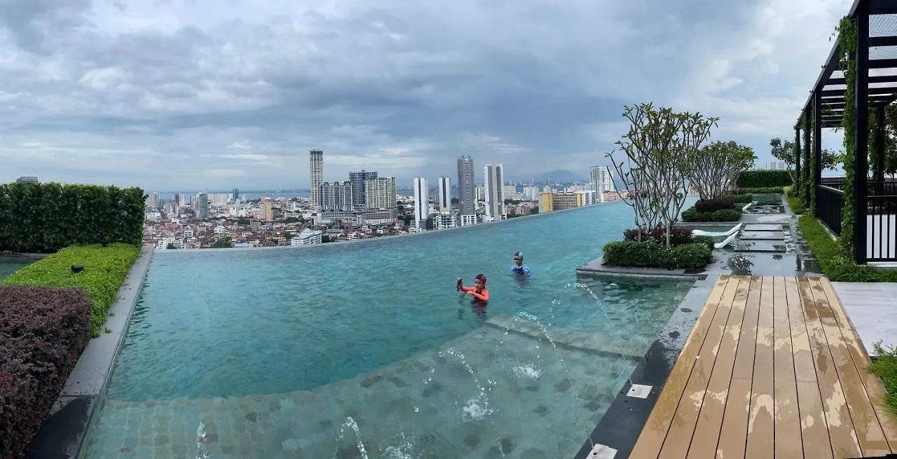 2Br Georgetown Luxury Suite #Rooftoppool #Beacon Apartment George Town