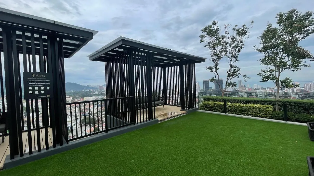2Br Georgetown Luxury Suite #Rooftoppool #Beacon 0*, George Town