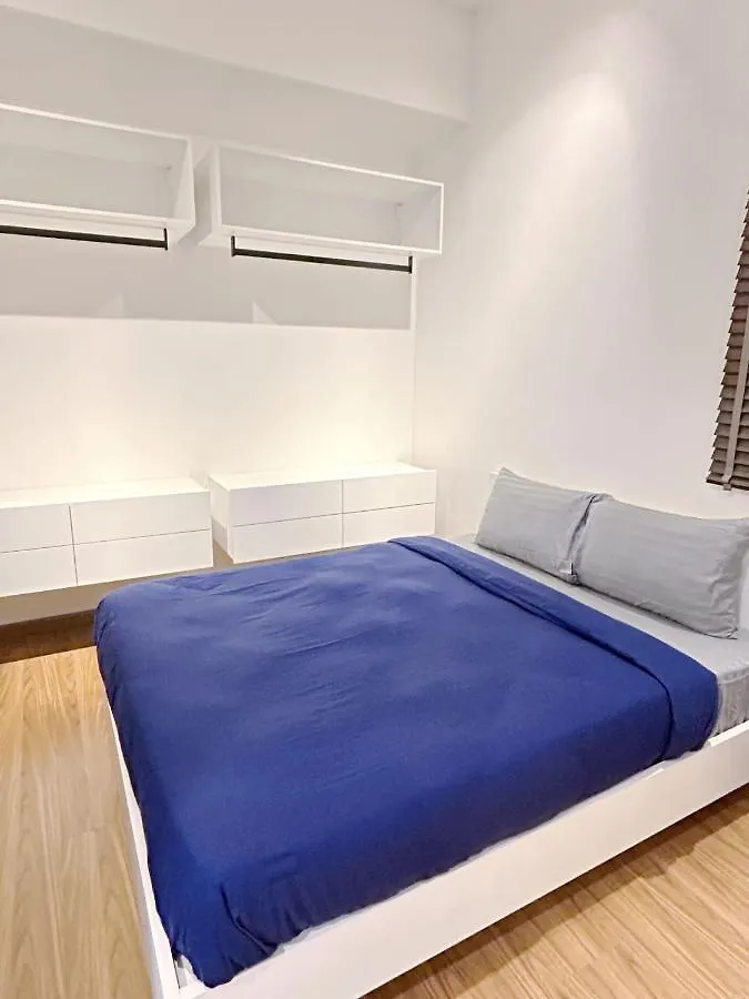 2Br Georgetown Luxury Suite #Rooftoppool #Beacon George Town