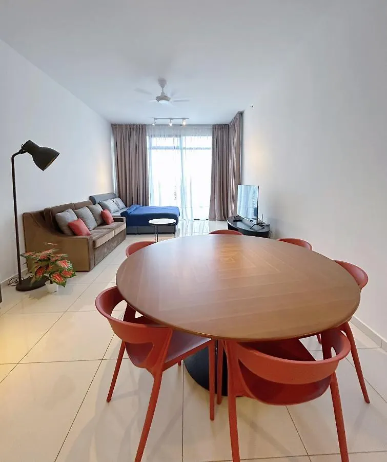 2Br Georgetown Luxury Suite #Rooftoppool #Beacon 0*, George Town Malaysia